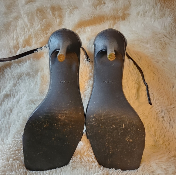 Steve Madden square toed heels - Picture 8 of 11